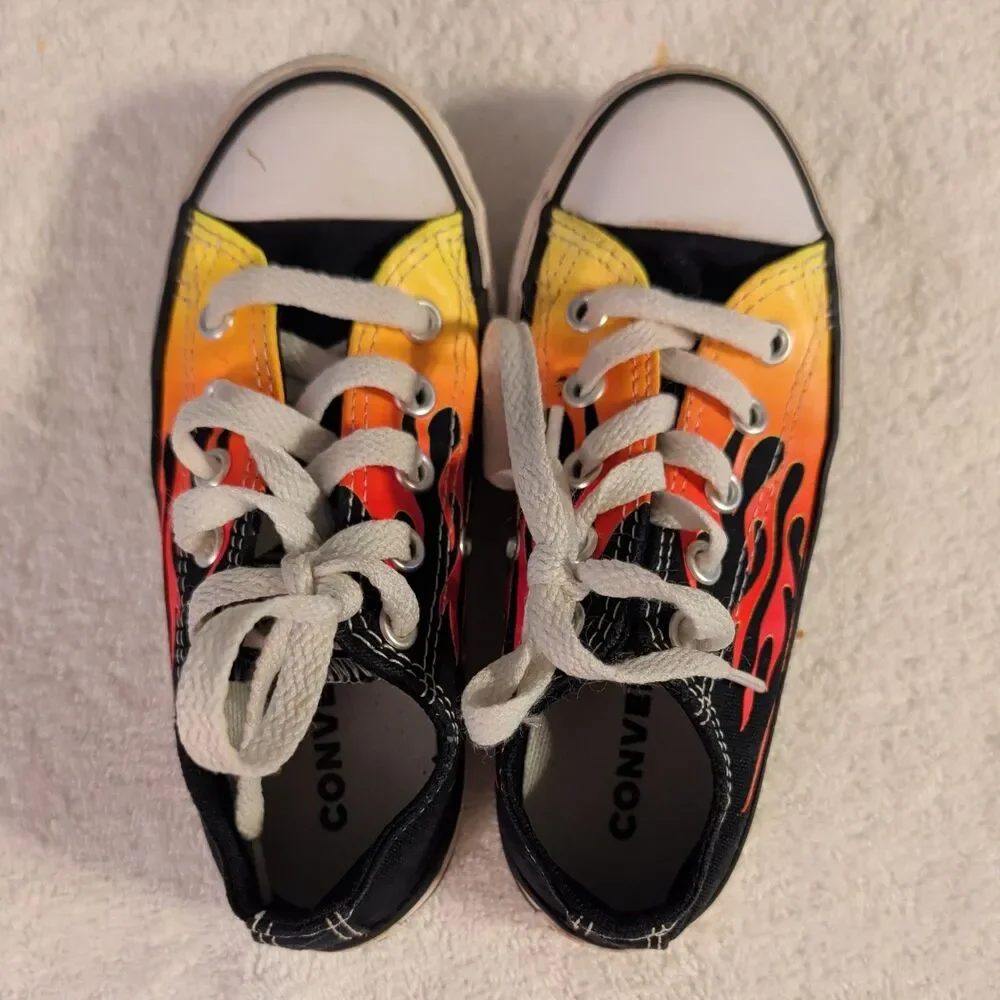 Converse Chuck Taylor All Star Low Archive Flames Youth Size 11